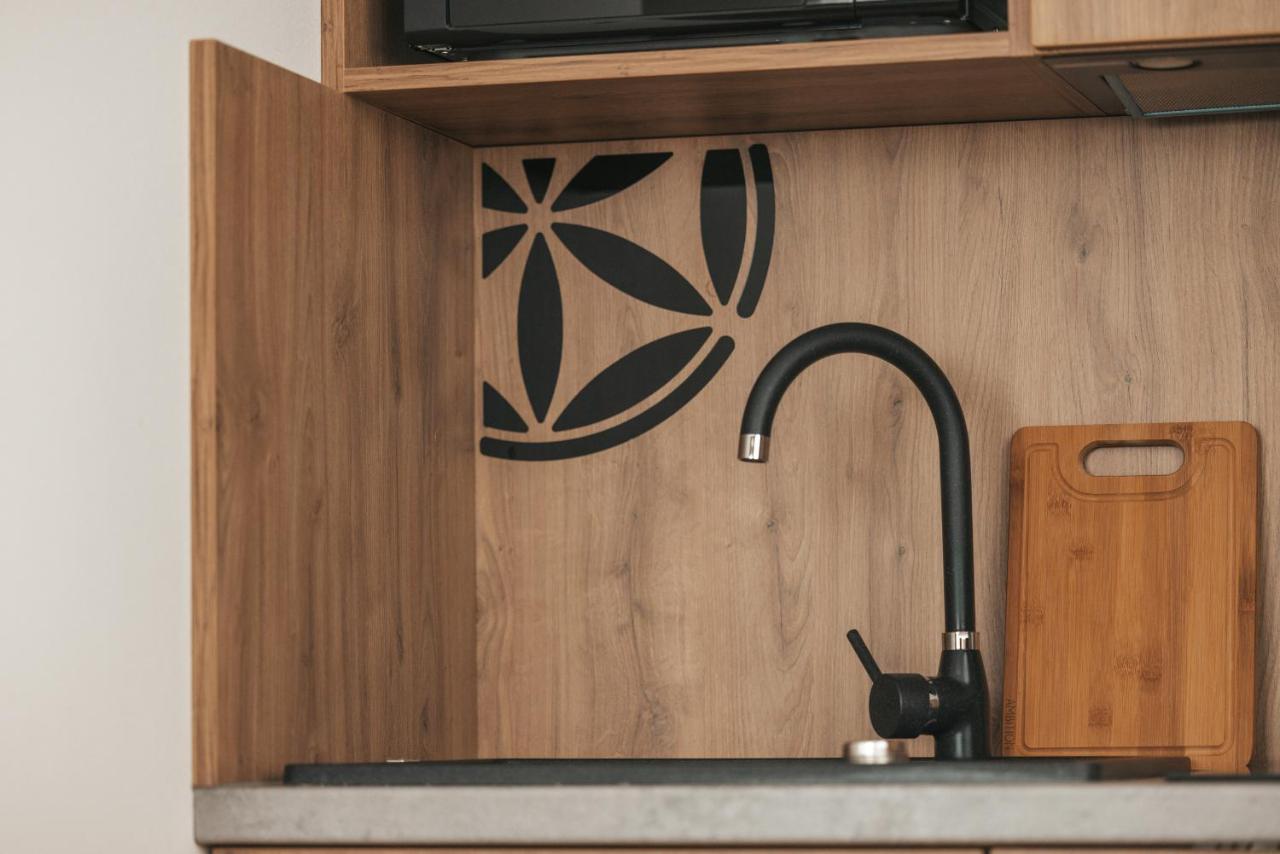 Apartamenty Grand Tatry - Sauna I Jacuzzi Wliczone W Cene Pobytu - 10 Minut Pieszo Od Term Bania Białka Tatrzańska Zewnętrze zdjęcie