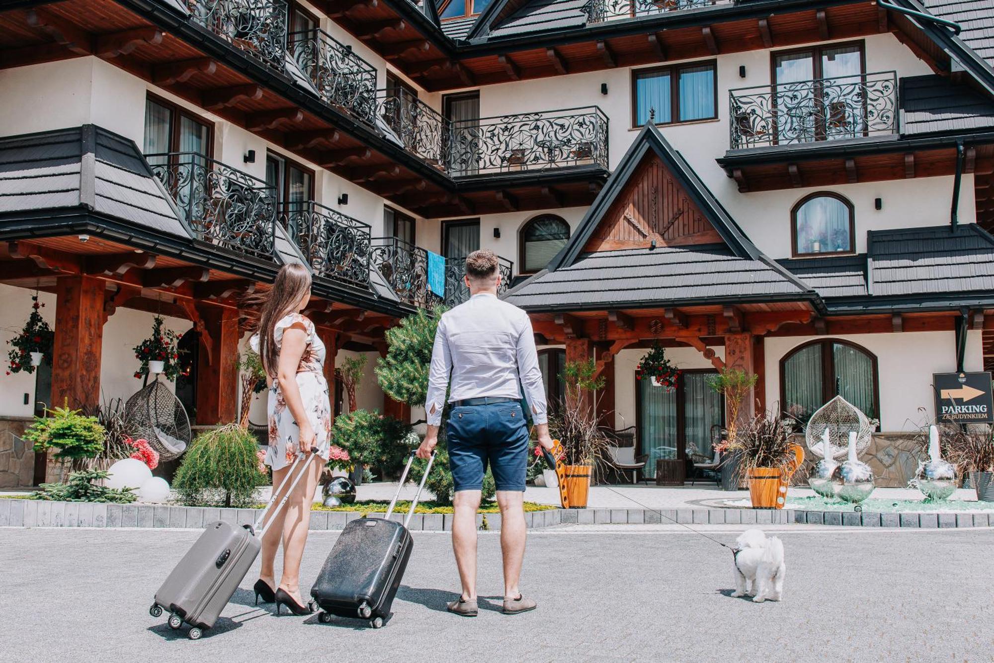 Apartamenty Grand Tatry - Sauna I Jacuzzi Wliczone W Cene Pobytu - 10 Minut Pieszo Od Term Bania Białka Tatrzańska Zewnętrze zdjęcie